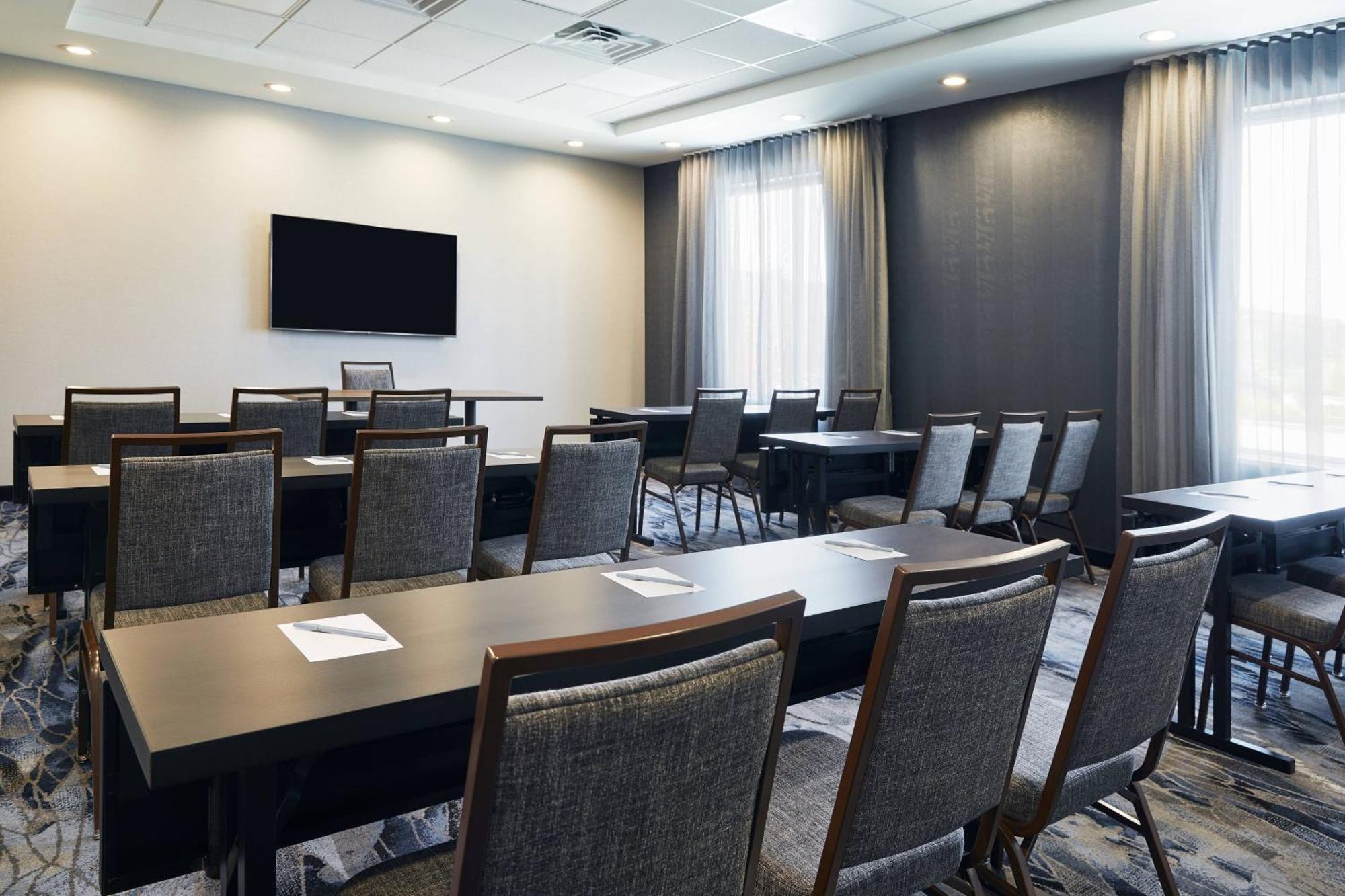 Fairfield Inn & Suites By Marriott Kansas City Belton Eksteriør bilde